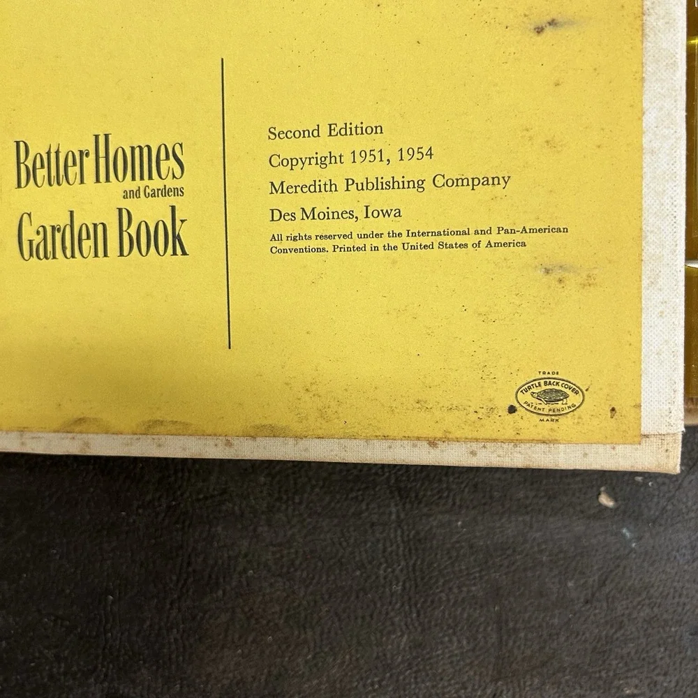 Better‎ Homes and Gardens Garden Book 1954 2nd Edition 5 Ring Binder Vintage